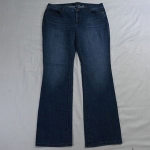 Bandolino 12 Robbie‎ Bootcut Medium Wash Stretch Denim Jeans